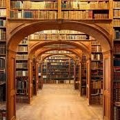 إنّ القراءة هي رياضة العقل، فبالقراءة نحافظ على قوة وصحة العقل كما نحافظ بالرياضة على قوة والجسم ولياقته، تساهم القراءة بتعزيز قدرة الدماغ وحمايته من أعراض الش