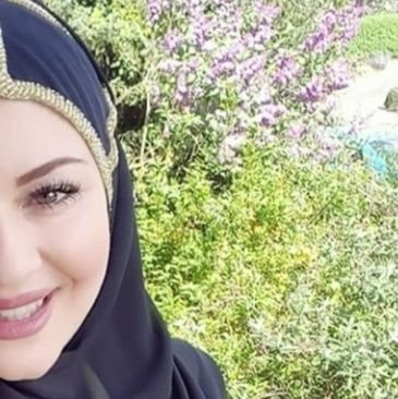 چه آدم هایی که بسیار مومن بودند ،
و اندک اندک دچار روزمرّگی شدند
و قلبشان از حضور خدا تهی شد ...
کجای کارید؟!
باطبیعت مهربان باشیم.