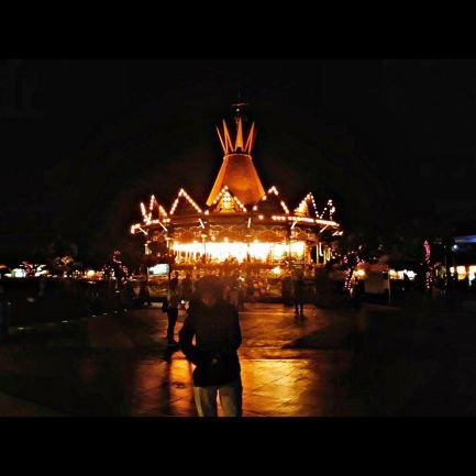 ListiaAyu's profile picture. 