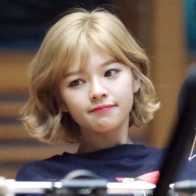 otakuhaiine's profile picture. ユ家のマンネを愛でます。 あ、名井家のミナちゃんも、湊﨑家のサナちゃんも、ああTWICE全員愛でてます。それはそうと、さなちゃんかわいい。