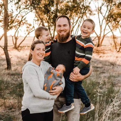 Follower of Christ, husband, dad to three boys and grain grower in central vic. Aiming to excel at all of it 😁
