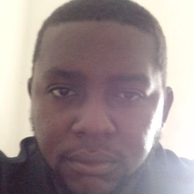 MoutsingaArno10's profile picture. Je reste moi même