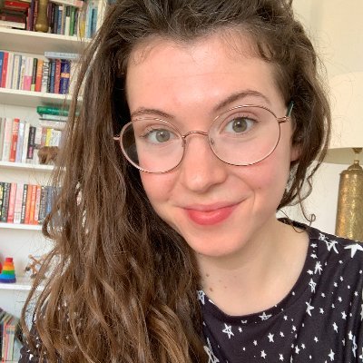 Freelance copywriter ✍️ education, parenthood and childhood specialism (PGCE, M.Ed) | probably drinking cold coffee and chasing my child | she/her