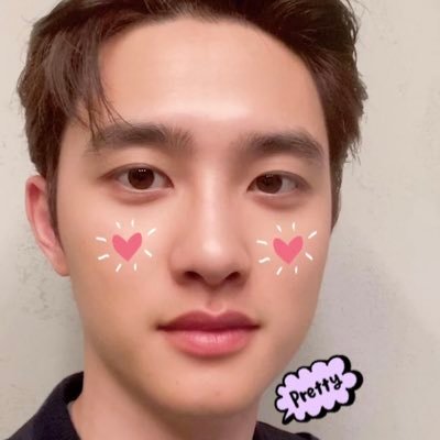 Kpop related af.
Español/English/Nihongo/Hangul
✨ All love ✨ and shade 💫