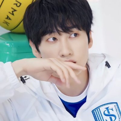 Everlasting Friend of Super Junior (ELF)
#SUPERJUNIOR #슈퍼주니어
#HYUKJAE #EUNHYUK #HEECHUL #RYEOWOOK
#ELF👑