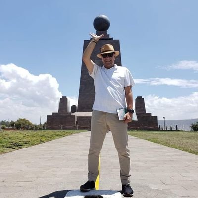 Ingeniero, ex Dtor Vinculación Tecnológica INTA por 13 años, esforzado golfista sin gloria y ahora consultor en Innovación y Transferencia de Tecnología