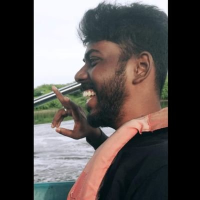 RevanthLeonardo's profile picture. ☮️