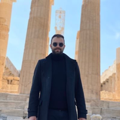 pavlito1994's profile picture. lawyer