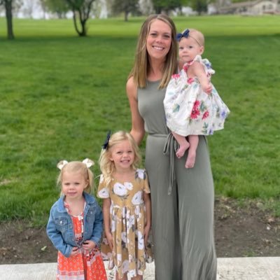 kaylabarty's profile picture. Honest, humored motherhood.