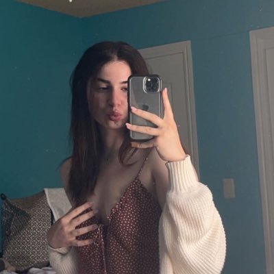 TsolokianAni's profile picture. 