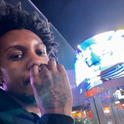 HudTheGreat's profile picture. no slaw extra fries #InHouseMusic