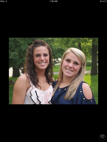 stephchit's profile picture. 