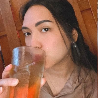 MonicaNptl_'s profile picture. 