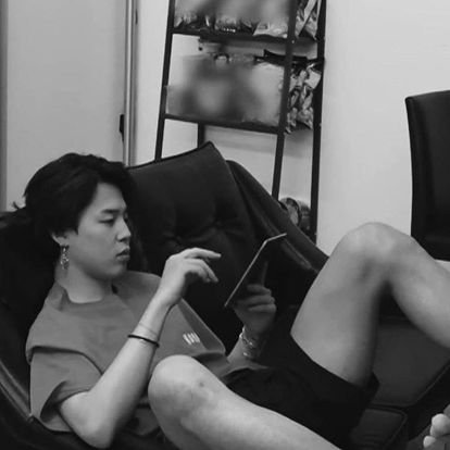 chexklist's profile picture. 𝘾𝙤𝙤𝙡 𝙬𝙞𝙩𝙝 𝙞𝙩 - 𝙗𝙧𝙗. (𝙈𝙪𝙨𝙞𝙘 𝙡𝙞𝙠𝙚 𝙖 𝙙𝙧𝙪𝙜𝙨)🔪