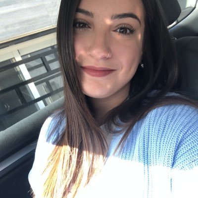 Maaaria99913843's profile picture. La muerte está tan segura de su victoria , que te da toda una vida por delante.🙈