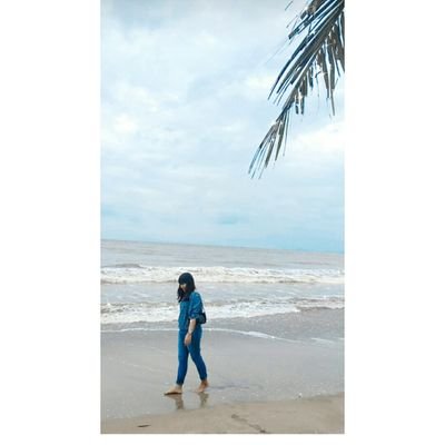 rachma_niaa's profile picture. مَا وَدَّعَكَ رَبُّكَ وَمَا قَلَىٰ
👸 Virgo 95