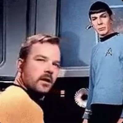 matthewdtrueman's profile picture. It's not grim up here 🌲🏕🏖🏗🏘🏡🌄🌈