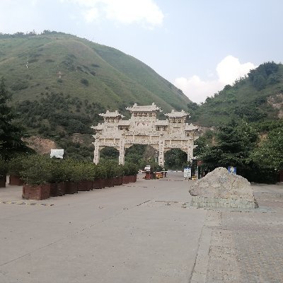 awmqbz's profile picture. China