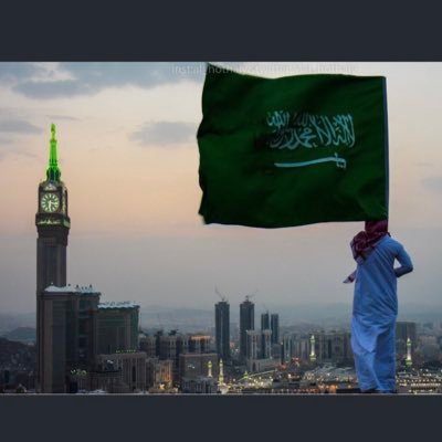 أقدّم لكم خدمات قانونية مع مجموعة من المحامين — استشارات مجانيه، صياغة، مرافعات، وتمثيل قانوني يضمن حقوقك، فقط تواصل معي بالخاص