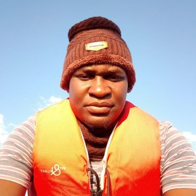 Professianal Wildlife Safari Guide in Zambia. Loves nature and wild animals to heart. Friendly and charming personality.