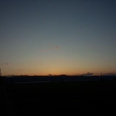 歌うこと、ギターを弾くことが趣味ですー
dbd、APEX、FGO、スプラ、アケフェス、原神、Rainbow Six X、モンハン、鳴潮、ゼンゼロ、スターレイルにハマってます(*^^*)
