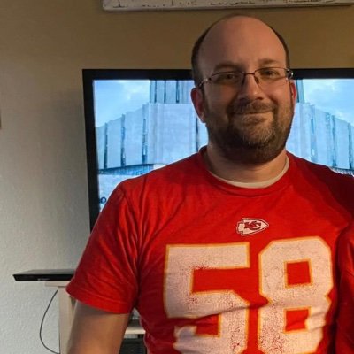 Chiefs Fan living in Texas. Writer for @ArrowheadPride Truman State alum. Consumer of beers and whiskeys both fine and otherwise.