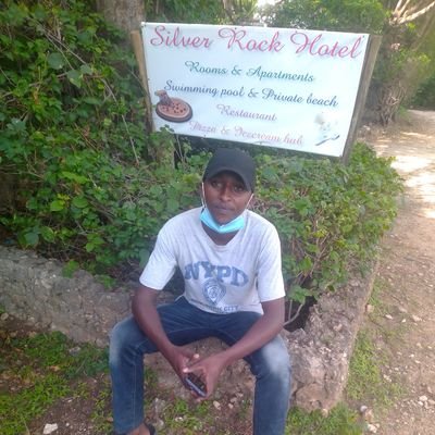 Januari07774496's profile picture. chilling on movies, cooking, adventure and hooking up still single