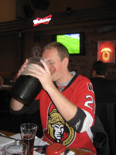 brian11271981's profile picture. Socialite