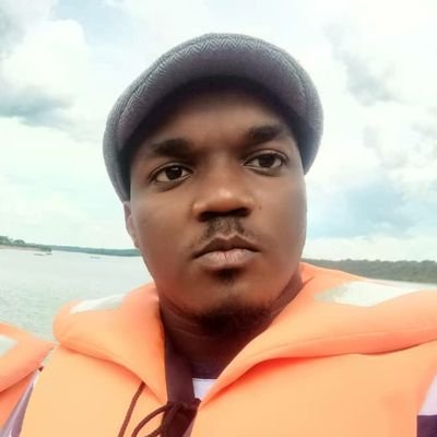 ianatuhaire's profile picture. Heavy is the head that wears the crown.. 🤴🏿