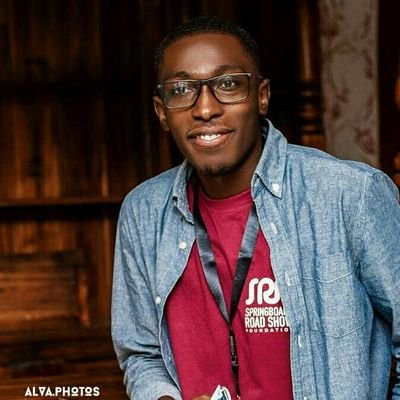 elimens00's profile picture. 