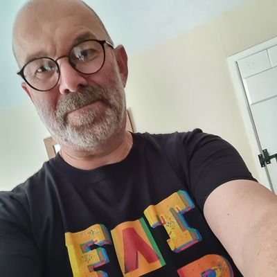 A 60+ geezer just trying to make sense of it all. Loving comics and wrestling with guitar.