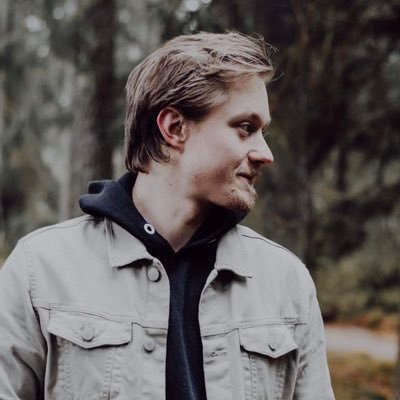 92henkee's profile picture. 