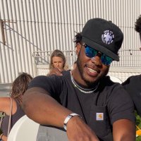 Don (@thatguy_donavan) 's Twitter Profile