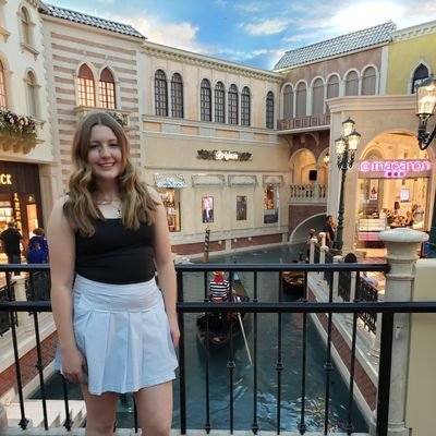 kmart10a_shoe's profile picture. Lead member of the GPP (Guinea Pig Posse)💕🐹🐹🐹🐕💕👨‍👩‍👧‍👦🍴Cole Slaw Connoisseur.🏀Reno High Varsity Basketball 2023, 💯 #committed pcc panthers