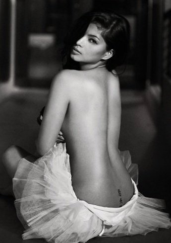 angellocsin17's profile picture. goddess