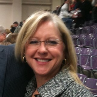 sandykizer's profile picture. 