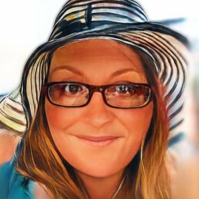 emjaymillsbooks's profile picture. Twisted romance for Dark Hearts.