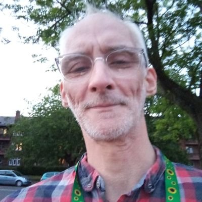 Am tall Irish man living in Glasgow quite a longtime now, let's call this place my home. I trained as a Nurse here SGH & Victoria Infirmary 1991-1994