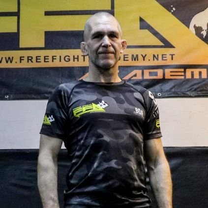 ⭐Head Coach de la Free Fight Academy ➡️ Promoteur du FFA Challenge 🏆2 fois champion d'Europe de Vale Tudo, champion de l'IFC XIII Tournament