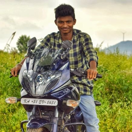 BabuKD17's profile picture. Bâbû KD