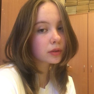 O4mVU4EGD8L23fP's profile picture. она слушала Lana del Rey