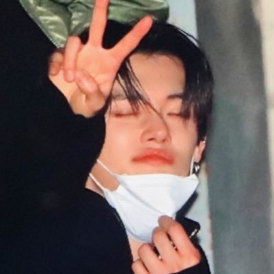 jistroid's profile picture. huh