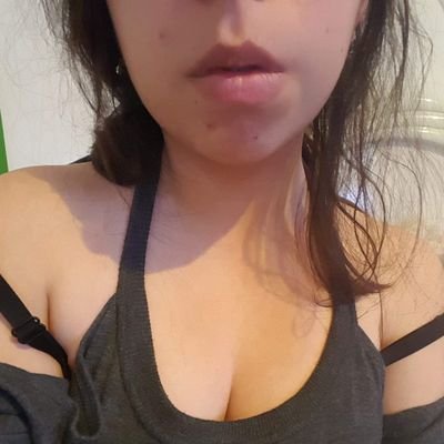 solo exivicionismo y cosas de tema cuckold
just exivitionism
