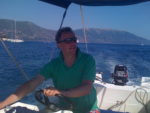 roggreen's profile picture. CEO of Spotless, Brightwaste (was Ace) and Brightwater. Interested in all things to do with employee empowerment, water, recycling, and cleaning.