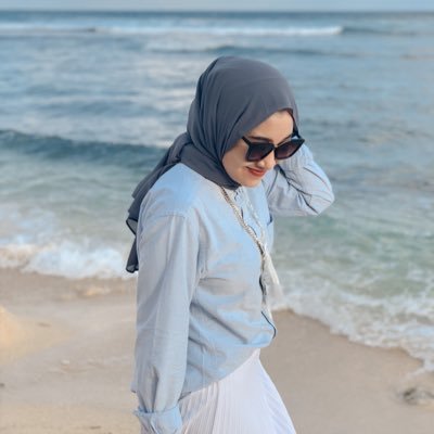 fatmarizkiaa's profile picture. 