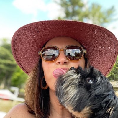 KellyKaufmann3's profile picture. Book nerd/theatre enthusiast