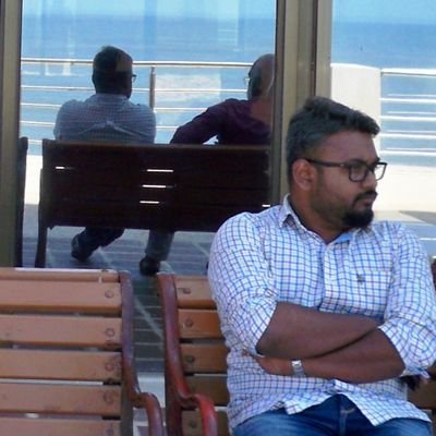 Murugeshs88's profile picture. 🔴⚫🧑‍🧑‍🧒‍🧒⚖️