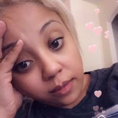 GRoxKix's profile picture. I'm a mom & that sh#t is nuts!