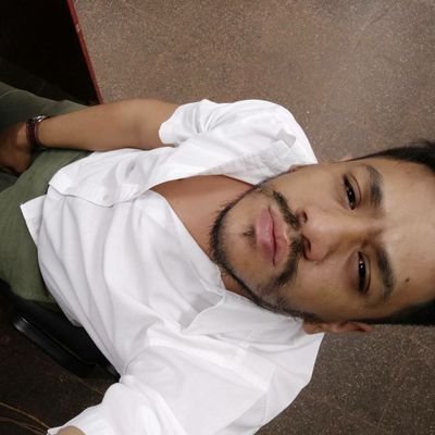 thesexglamm's profile picture. autocritica! distante! criticador! nos seguimos! ;)