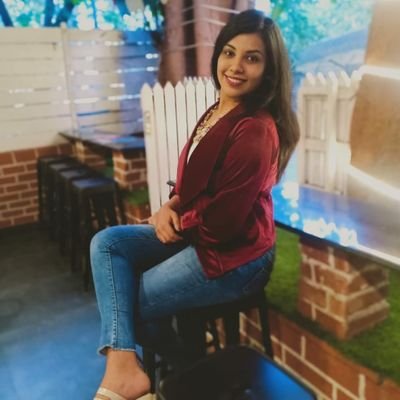 PoojaSontakke15's profile picture. Happy go lucky person....full of life!!
Nature lover 🍁🌻☘️🌴🌊
Subconscious believer!!
Fashion designer❇️👗